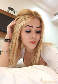 Christian call girl Mumbai